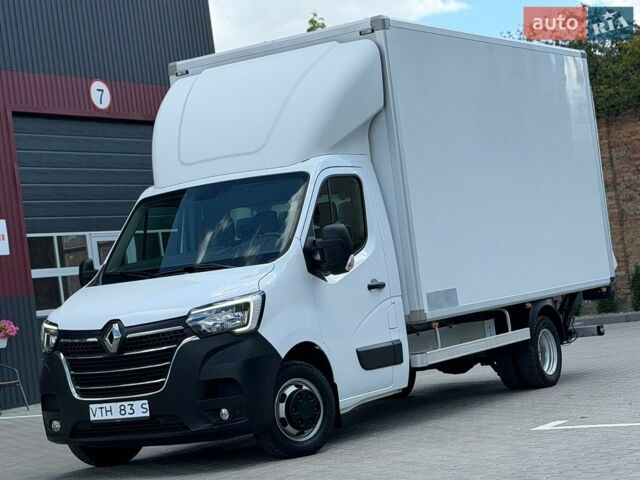 Белый Рено Мастер, объемом двигателя 2.3 л и пробегом 192 тыс. км за 29900 $, фото 1 на Automoto.ua