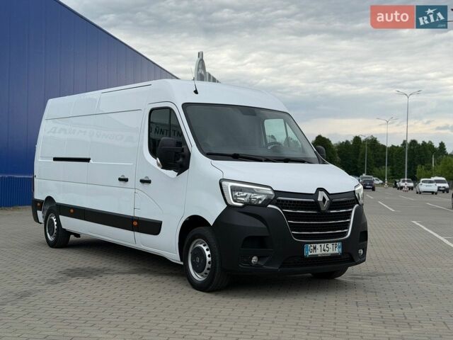 Белый Рено Мастер, объемом двигателя 2.3 л и пробегом 259 тыс. км за 22500 $, фото 1 на Automoto.ua