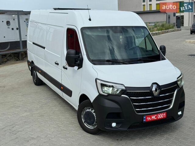Белый Рено Мастер, объемом двигателя 2.3 л и пробегом 271 тыс. км за 18700 $, фото 1 на Automoto.ua