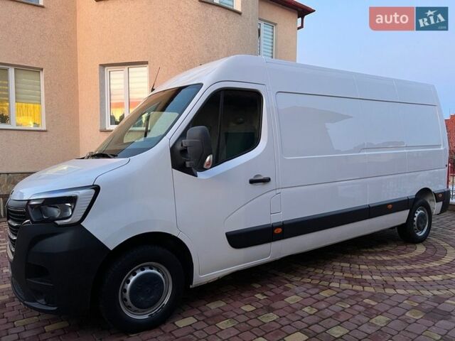 Белый Рено Мастер, объемом двигателя 2.3 л и пробегом 195 тыс. км за 23700 $, фото 1 на Automoto.ua