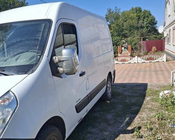 Белый Рено Мастер, объемом двигателя 2.3 л и пробегом 600 тыс. км за 10000 $, фото 1 на Automoto.ua