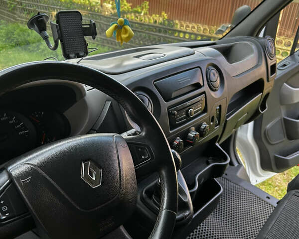 Білий Рено Мастєр, об'ємом двигуна 2.3 л та пробігом 322 тис. км за 14250 $, фото 1 на Automoto.ua