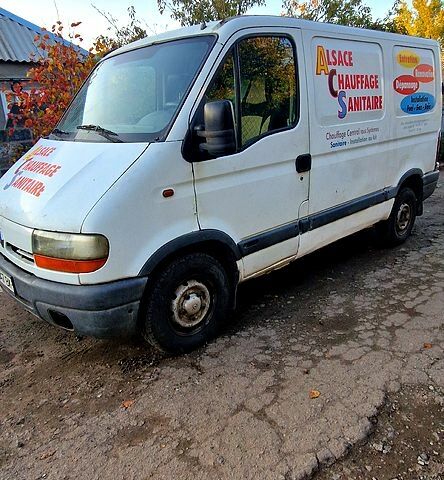 Рено Мастер 1999 в Славянске на Automoto.ua Белый Рено Мастер, объемом двигателя 2.5 л и пробегом 230 тыс. км за 3200 $, фото 1 на Automoto.ua