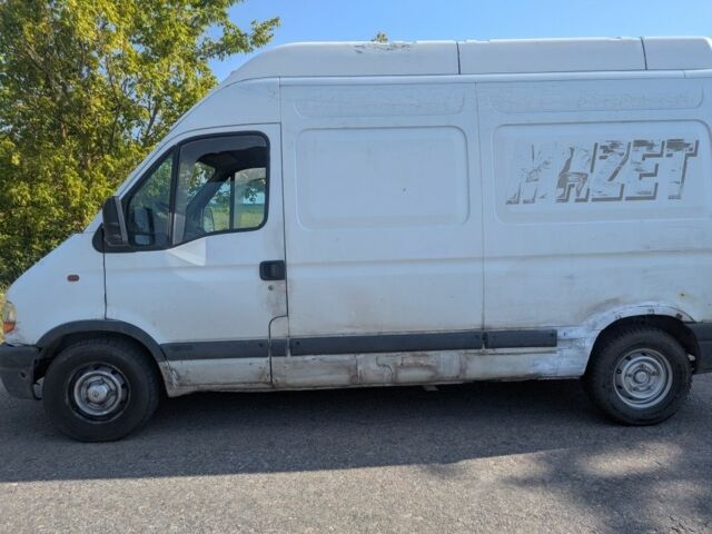 Белый Рено Мастер, объемом двигателя 0 л и пробегом 380 тыс. км за 2800 $, фото 1 на Automoto.ua