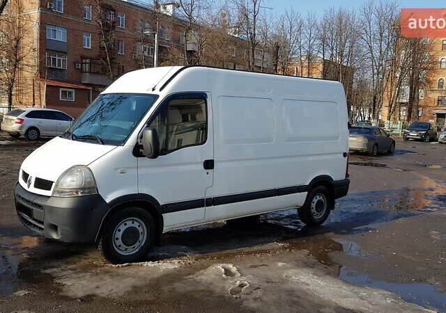 Белый Рено Мастер, объемом двигателя 2.5 л и пробегом 440 тыс. км за 6300 $, фото 1 на Automoto.ua