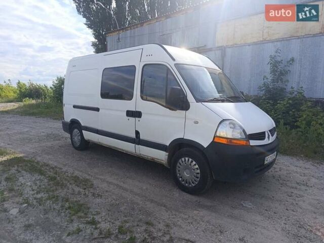 Белый Рено Мастер, объемом двигателя 2.46 л и пробегом 350 тыс. км за 5800 $, фото 1 на Automoto.ua
