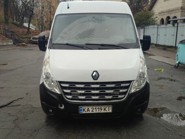 Белый Рено Мастер, объемом двигателя 2.3 л и пробегом 374 тыс. км за 11000 $, фото 1 на Automoto.ua