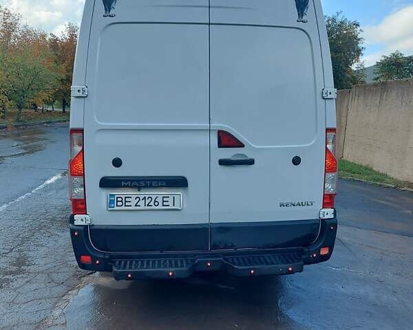 Білий Рено Мастєр, об'ємом двигуна 2.3 л та пробігом 570 тис. км за 14000 $, фото 1 на Automoto.ua