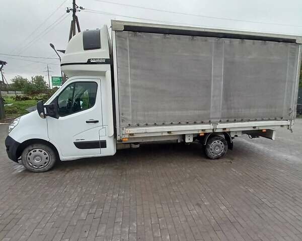 Белый Рено Мастер, объемом двигателя 2.3 л и пробегом 639 тыс. км за 13300 $, фото 1 на Automoto.ua