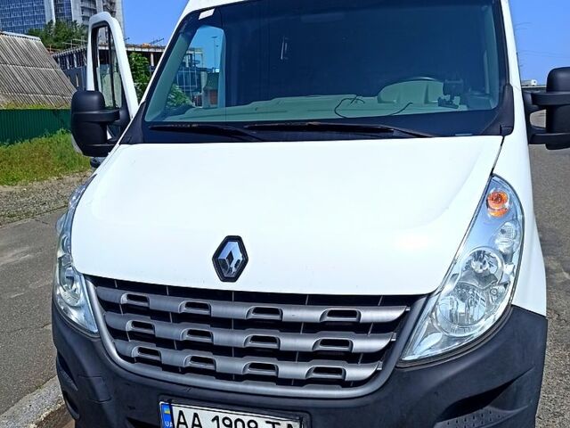 Белый Рено Мастер, объемом двигателя 2.3 л и пробегом 365 тыс. км за 9000 $, фото 1 на Automoto.ua