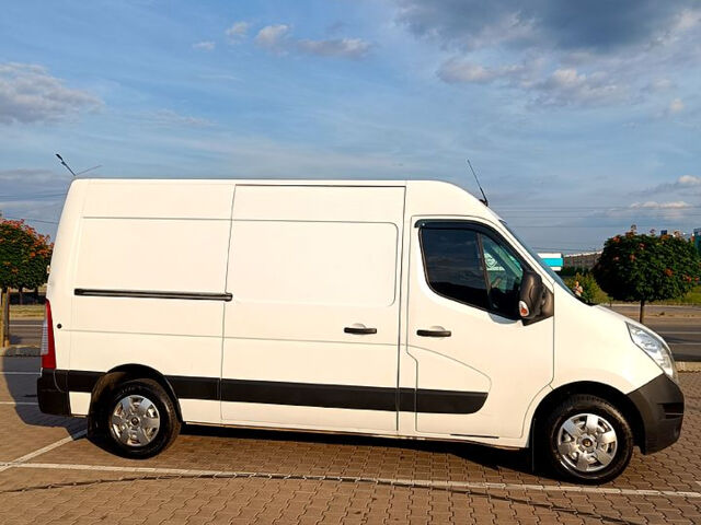 Білий Рено Мастєр, об'ємом двигуна 2.3 л та пробігом 290 тис. км за 13500 $, фото 1 на Automoto.ua