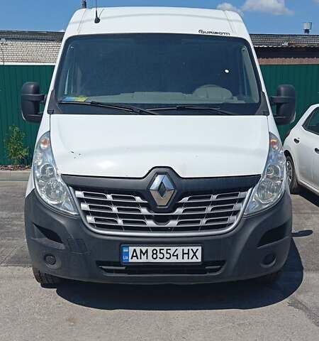 Белый Рено Мастер, объемом двигателя 2.3 л и пробегом 320 тыс. км за 13500 $, фото 1 на Automoto.ua