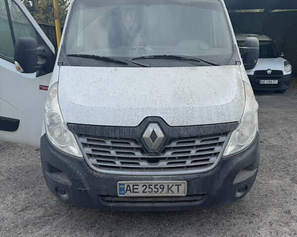Белый Рено Мастер, объемом двигателя 2.3 л и пробегом 2 тыс. км за 13500 $, фото 1 на Automoto.ua