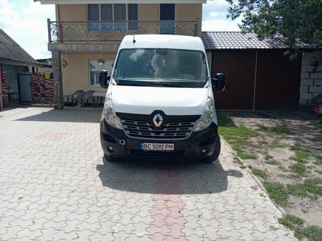 Белый Рено Мастер, объемом двигателя 2.3 л и пробегом 278 тыс. км за 12500 $, фото 1 на Automoto.ua
