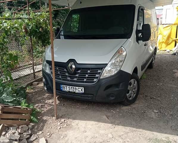 Белый Рено Мастер, объемом двигателя 2.3 л и пробегом 248 тыс. км за 13800 $, фото 1 на Automoto.ua