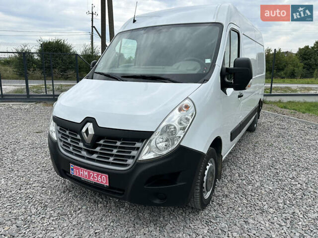 Белый Рено Мастер, объемом двигателя 2.3 л и пробегом 242 тыс. км за 16200 $, фото 1 на Automoto.ua