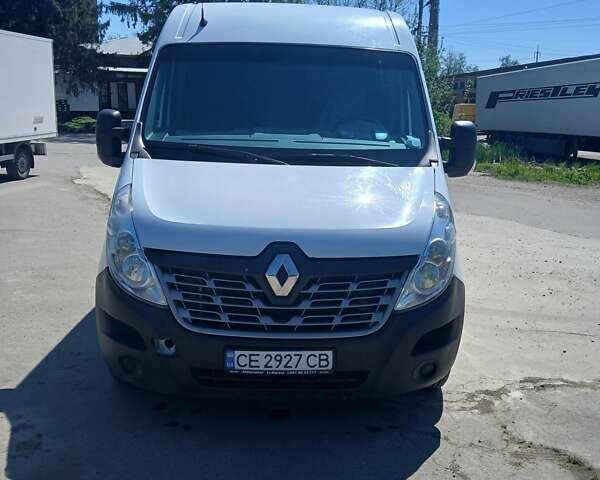 Белый Рено Мастер, объемом двигателя 2.3 л и пробегом 314 тыс. км за 14000 $, фото 1 на Automoto.ua