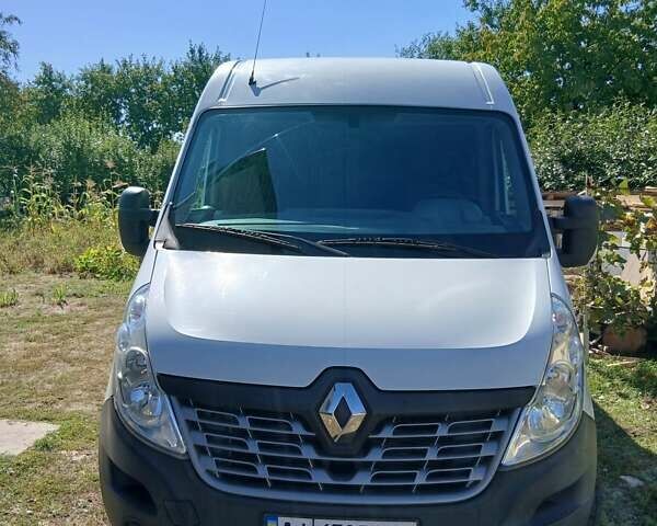 Белый Рено Мастер, объемом двигателя 2.3 л и пробегом 162 тыс. км за 17500 $, фото 1 на Automoto.ua