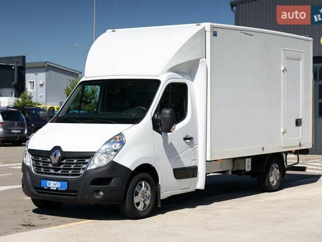 Белый Рено Мастер, объемом двигателя 2.3 л и пробегом 220 тыс. км за 19500 $, фото 1 на Automoto.ua