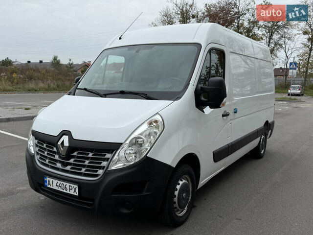 Белый Рено Мастер, объемом двигателя 2.3 л и пробегом 175 тыс. км за 16200 $, фото 1 на Automoto.ua