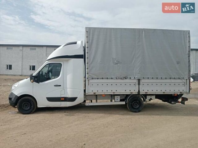 Белый Рено Мастер, объемом двигателя 2.3 л и пробегом 220 тыс. км за 16500 $, фото 1 на Automoto.ua
