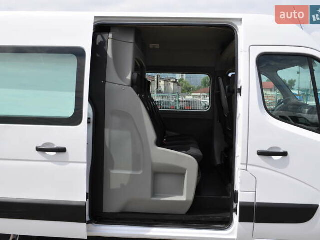 Рено Мастер 2018 в Киеве на Automoto.ua Белый Рено Мастер, объемом двигателя 2.3 л и пробегом 264 тыс. км за 22500 $, фото 1 на Automoto.ua