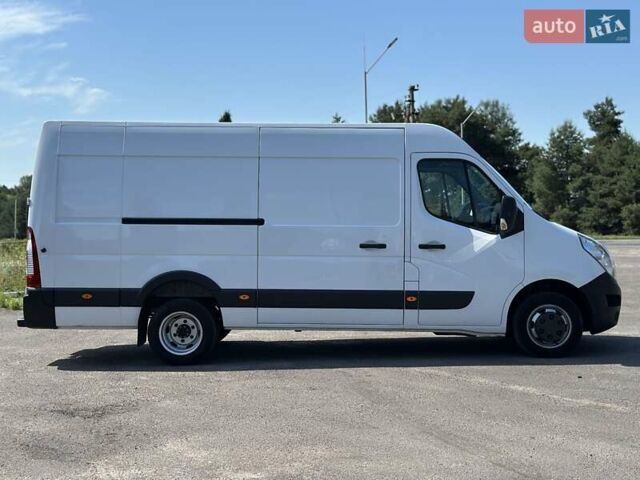 Белый Рено Мастер, объемом двигателя 0 л и пробегом 288 тыс. км за 17900 $, фото 1 на Automoto.ua
