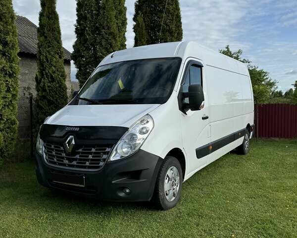 Белый Рено Мастер, объемом двигателя 2.3 л и пробегом 570 тыс. км за 12800 $, фото 1 на Automoto.ua