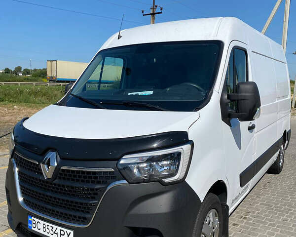 Белый Рено Мастер, объемом двигателя 2.3 л и пробегом 177 тыс. км за 21450 $, фото 1 на Automoto.ua
