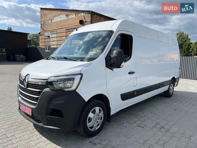 Белый Рено Мастер, объемом двигателя 2.3 л и пробегом 296 тыс. км за 17500 $, фото 1 на Automoto.ua