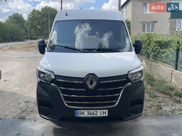 Білий Рено Мастєр, об'ємом двигуна 2.3 л та пробігом 275 тис. км за 18200 $, фото 1 на Automoto.ua