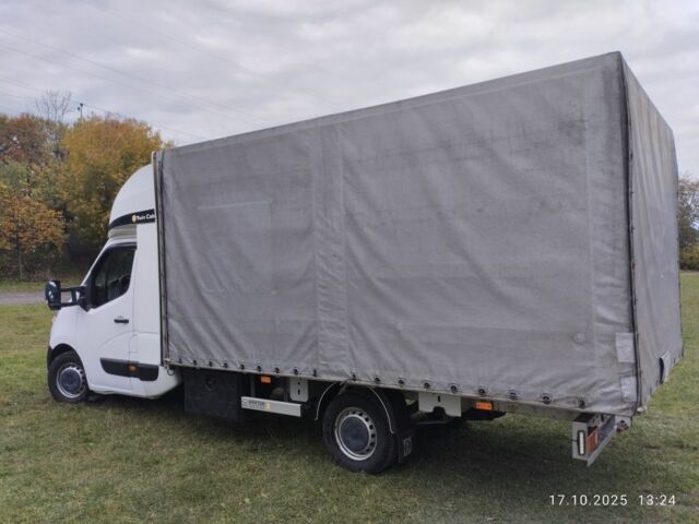 Белый Рено Мастер, объемом двигателя 2.3 л и пробегом 650 тыс. км за 16800 $, фото 1 на Automoto.ua