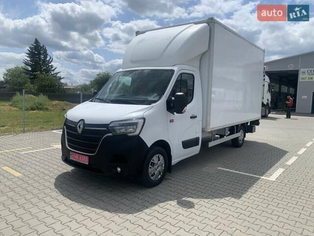 Белый Рено Мастер, объемом двигателя 2.3 л и пробегом 225 тыс. км за 21300 $, фото 1 на Automoto.ua