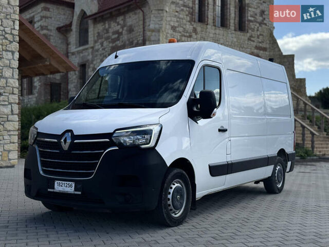 Белый Рено Мастер, объемом двигателя 2.3 л и пробегом 280 тыс. км за 16500 $, фото 1 на Automoto.ua
