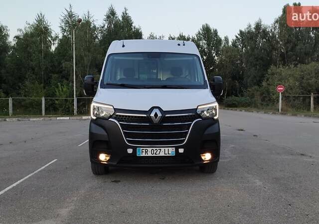Білий Рено Мастєр, об'ємом двигуна 2.3 л та пробігом 238 тис. км за 16950 $, фото 1 на Automoto.ua