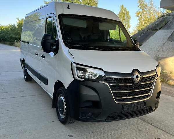 Білий Рено Мастєр, об'ємом двигуна 2.3 л та пробігом 237 тис. км за 18500 $, фото 1 на Automoto.ua