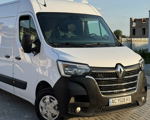 Білий Рено Мастєр, об'ємом двигуна 2.3 л та пробігом 282 тис. км за 20900 $, фото 1 на Automoto.ua