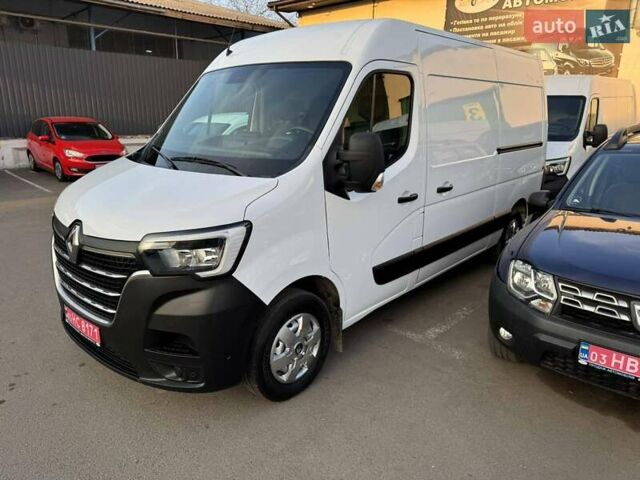 Белый Рено Мастер, объемом двигателя 2.3 л и пробегом 265 тыс. км за 18900 $, фото 1 на Automoto.ua