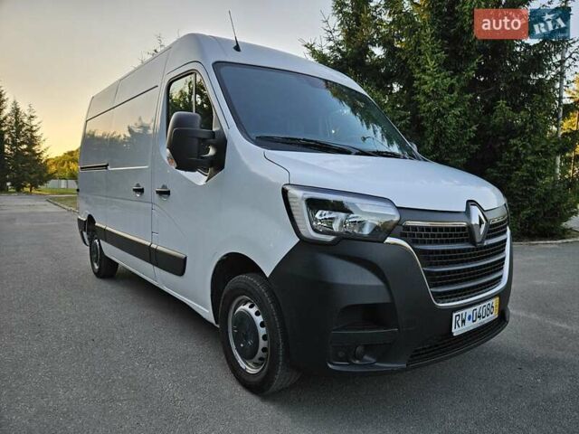 Белый Рено Мастер, объемом двигателя 2.3 л и пробегом 191 тыс. км за 18700 $, фото 1 на Automoto.ua
