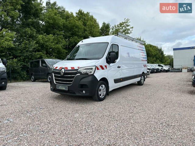 Белый Рено Мастер, объемом двигателя 2.3 л и пробегом 204 тыс. км за 20500 $, фото 1 на Automoto.ua