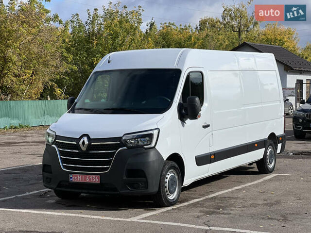 Белый Рено Мастер, объемом двигателя 2.3 л и пробегом 180 тыс. км за 19400 $, фото 1 на Automoto.ua