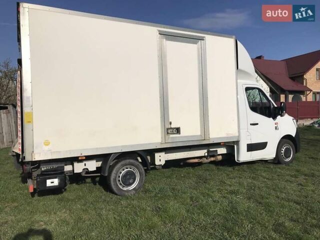 Білий Рено Мастєр, об'ємом двигуна 2.3 л та пробігом 209 тис. км за 21900 $, фото 1 на Automoto.ua