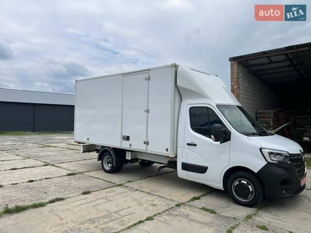 Белый Рено Мастер, объемом двигателя 2.3 л и пробегом 373 тыс. км за 24500 $, фото 1 на Automoto.ua