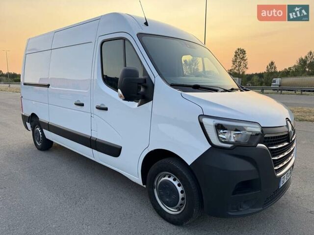 Белый Рено Мастер, объемом двигателя 2.3 л и пробегом 260 тыс. км за 20500 $, фото 1 на Automoto.ua