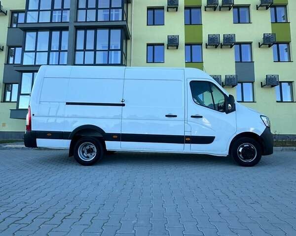 Білий Рено Мастєр, об'ємом двигуна 2.3 л та пробігом 212 тис. км за 23999 $, фото 1 на Automoto.ua