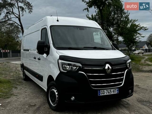 Белый Рено Мастер, объемом двигателя 0 л и пробегом 105 тыс. км за 24000 $, фото 1 на Automoto.ua