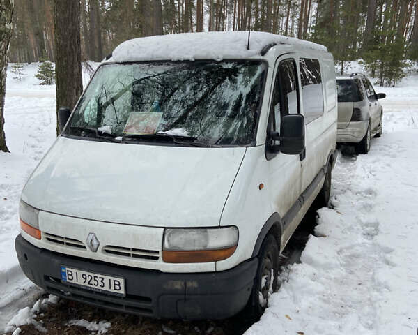 Белый Рено Мастер, объемом двигателя 2.5 л и пробегом 460 тыс. км за 3500 $, фото 1 на Automoto.ua