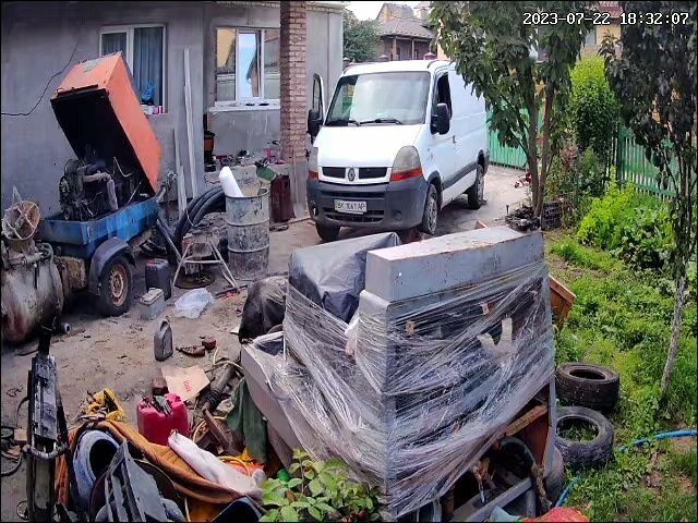 Білий Рено Мастєр, об'ємом двигуна 2.2 л та пробігом 600 тис. км за 1500 $, фото 1 на Automoto.ua