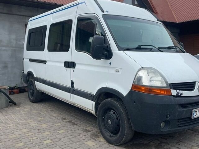 Белый Рено Мастер, объемом двигателя 2.46 л и пробегом 258 тыс. км за 7300 $, фото 1 на Automoto.ua