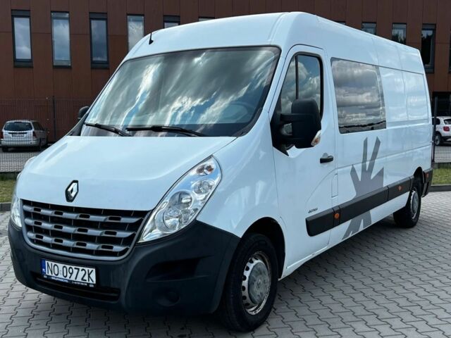 Белый Рено Мастер, объемом двигателя 2.3 л и пробегом 189 тыс. км за 8800 $, фото 1 на Automoto.ua